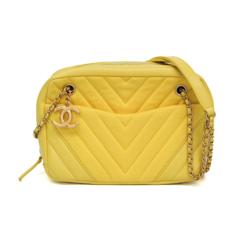 Chanel Camera Chevron Lambskin Medium